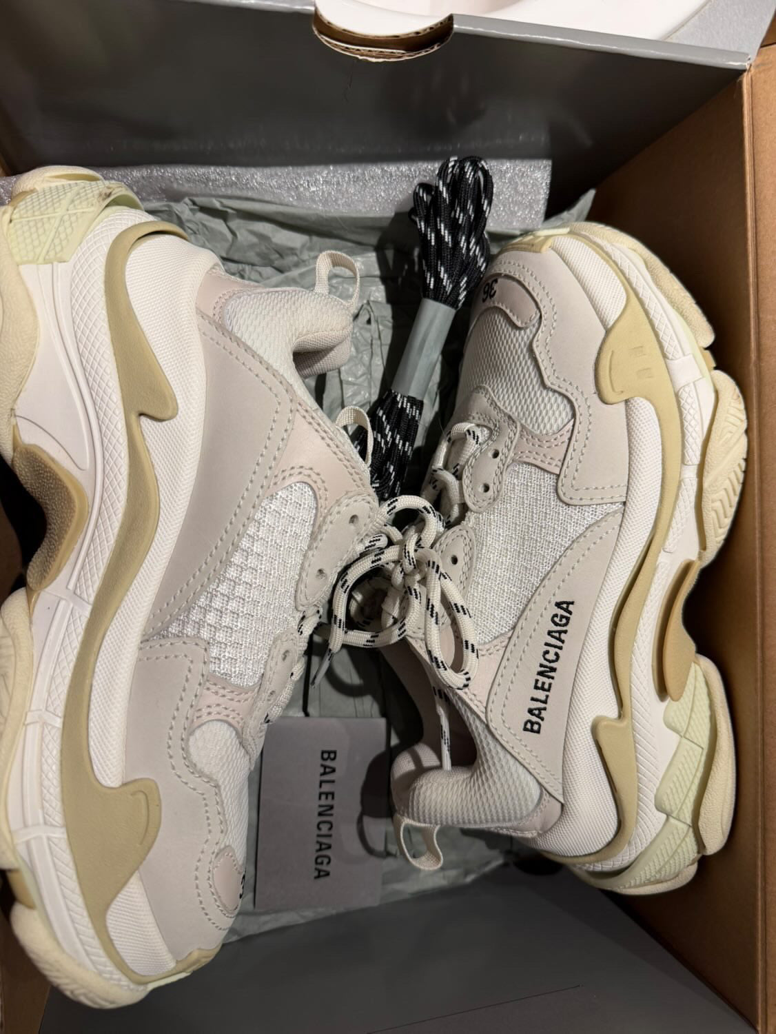 Tenis Balenciaga Triple S