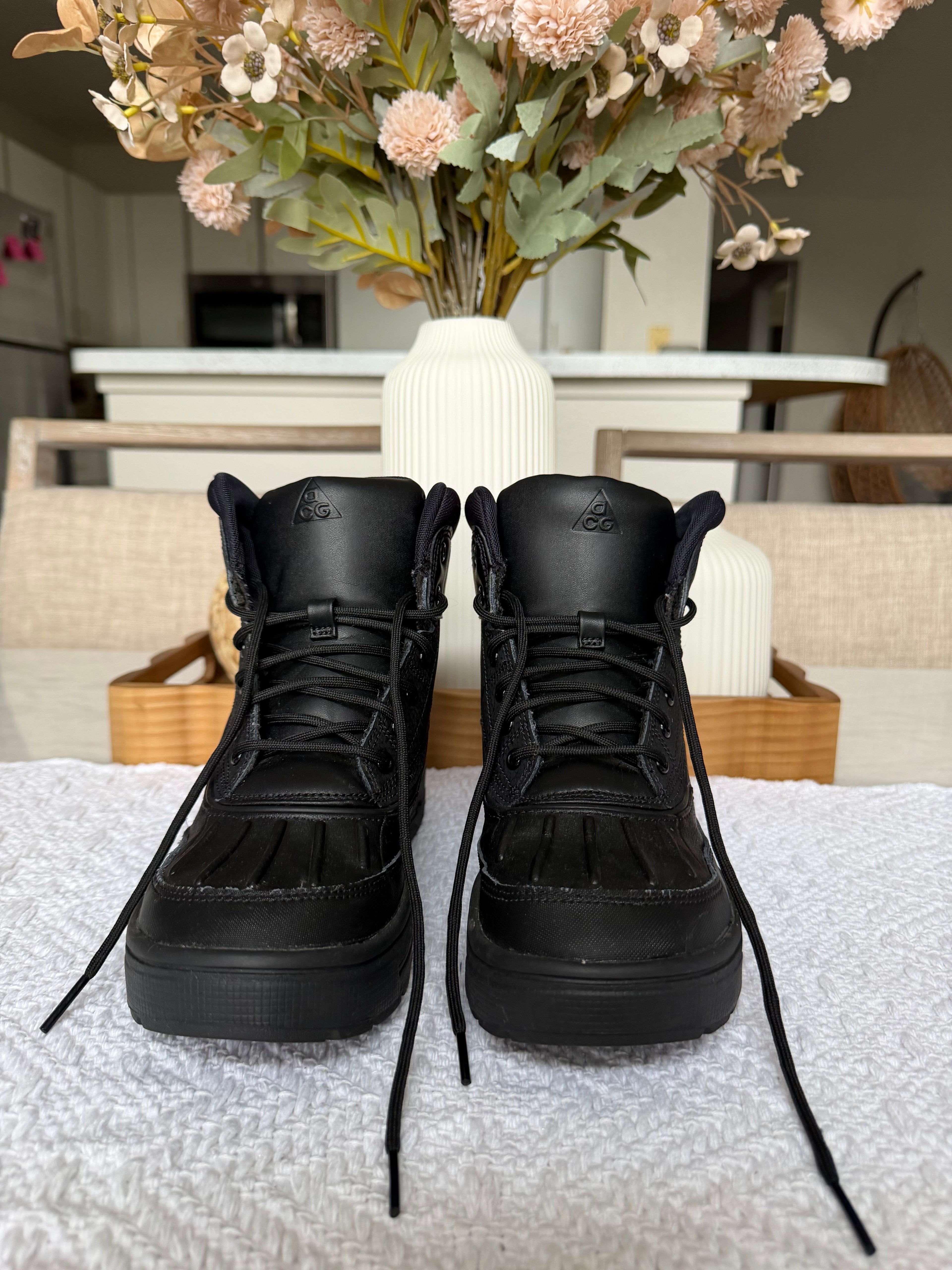 Tenis Nike ACG negras