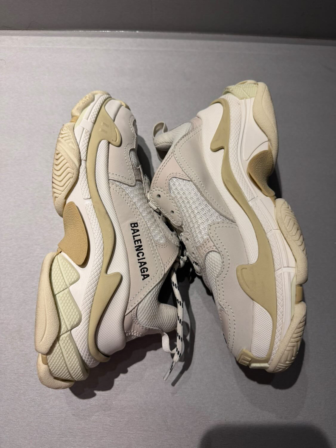Tenis Balenciaga Triple S