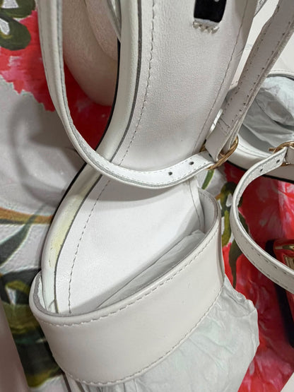 Tacones blancos