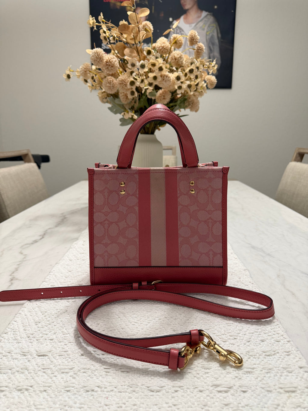 Cartera Coach