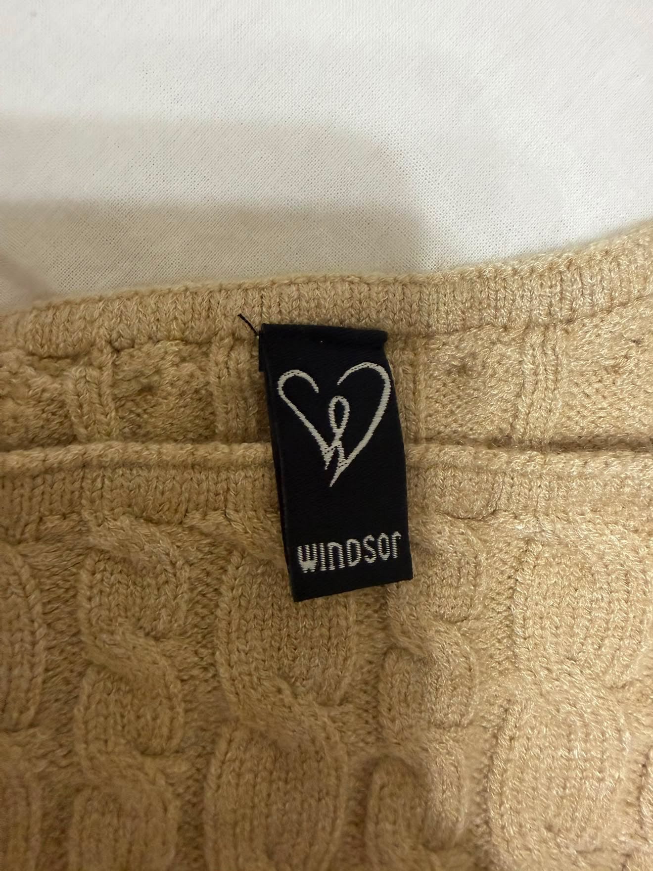 Suéter tejido Windsor