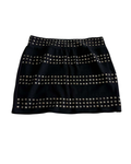 Falda negra INC