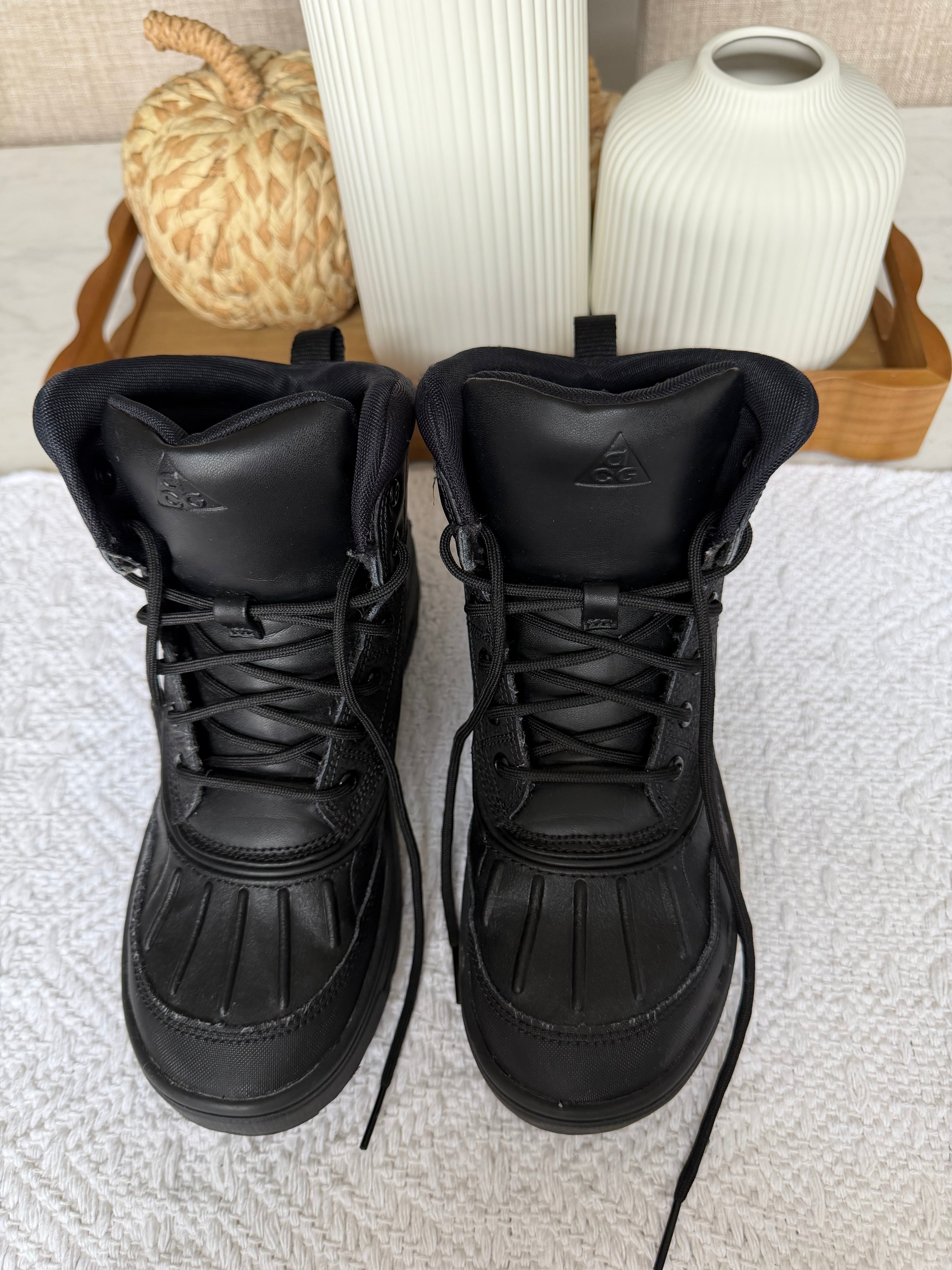 Tenis Nike ACG negras