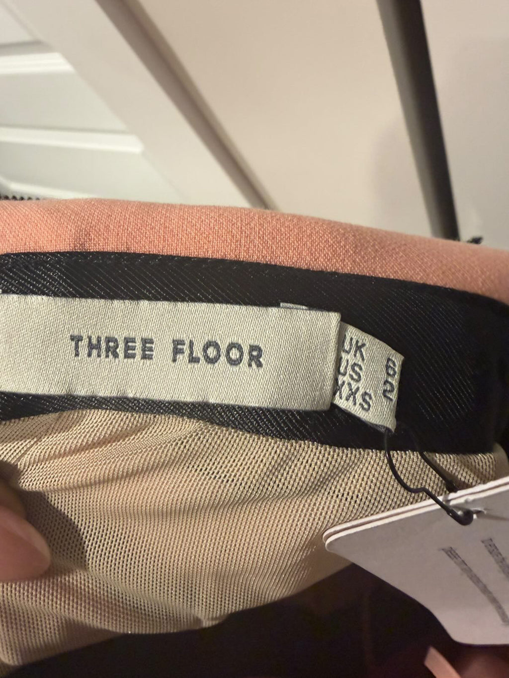 NUEVO Vestido marca Three floor